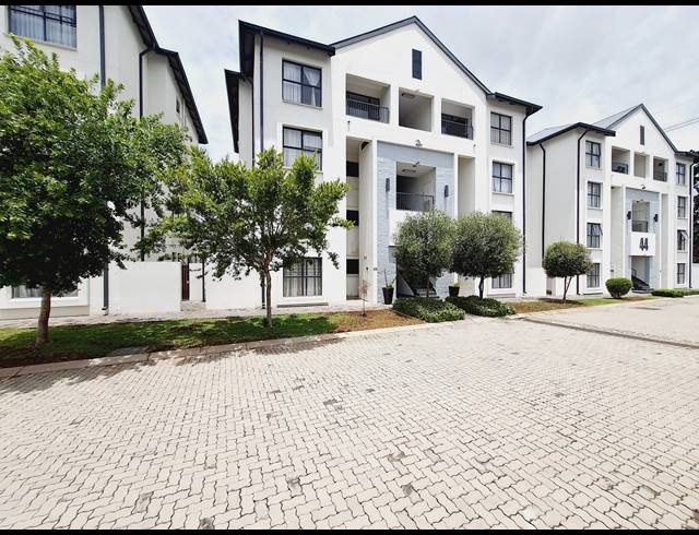 1 BEDROOM APARTMENT FOR SALE IN PETERVALE